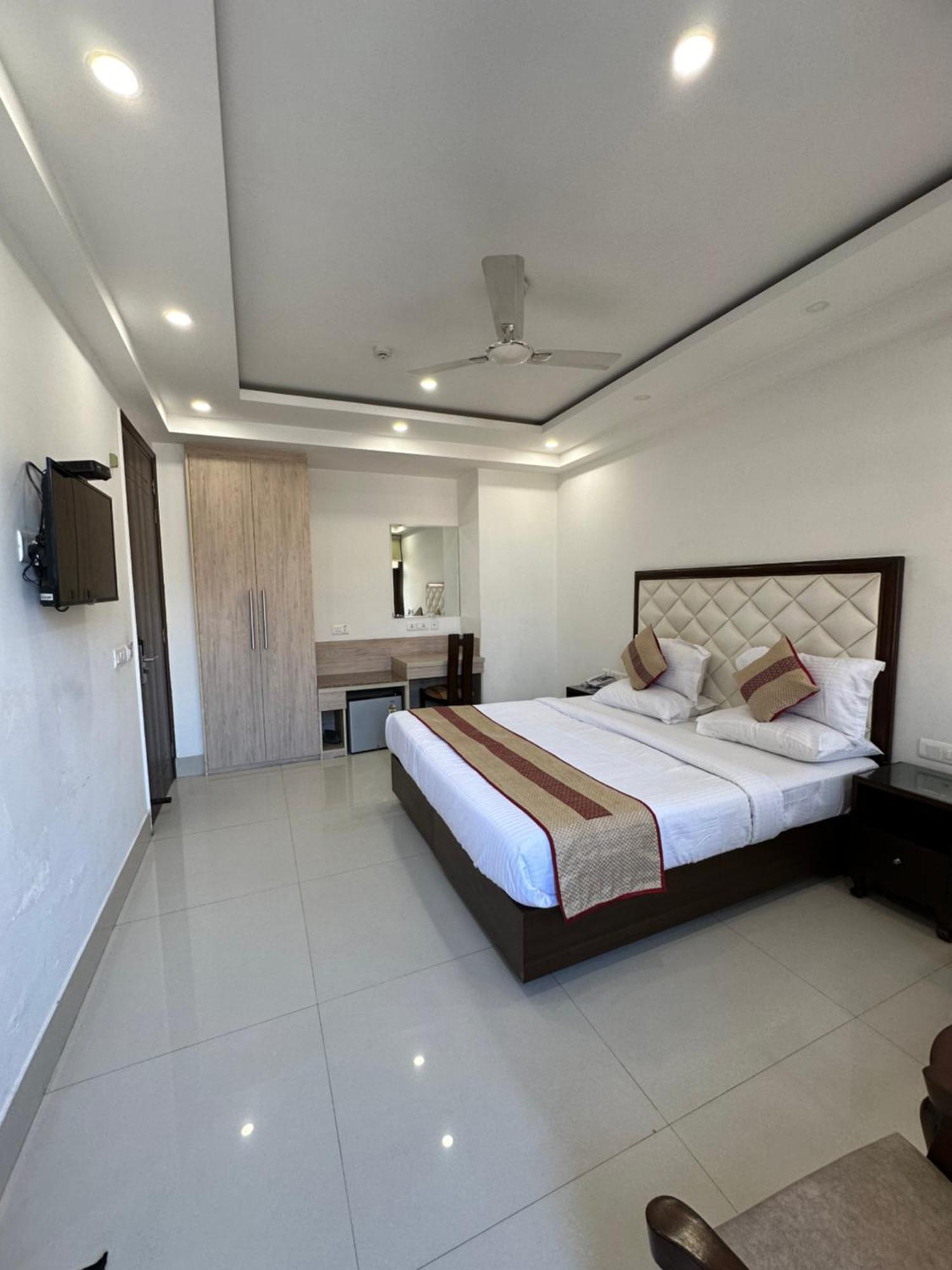 Lemon Green Residency - Hotel And Serviced Apartments Nové Dillí Exteriér fotografie